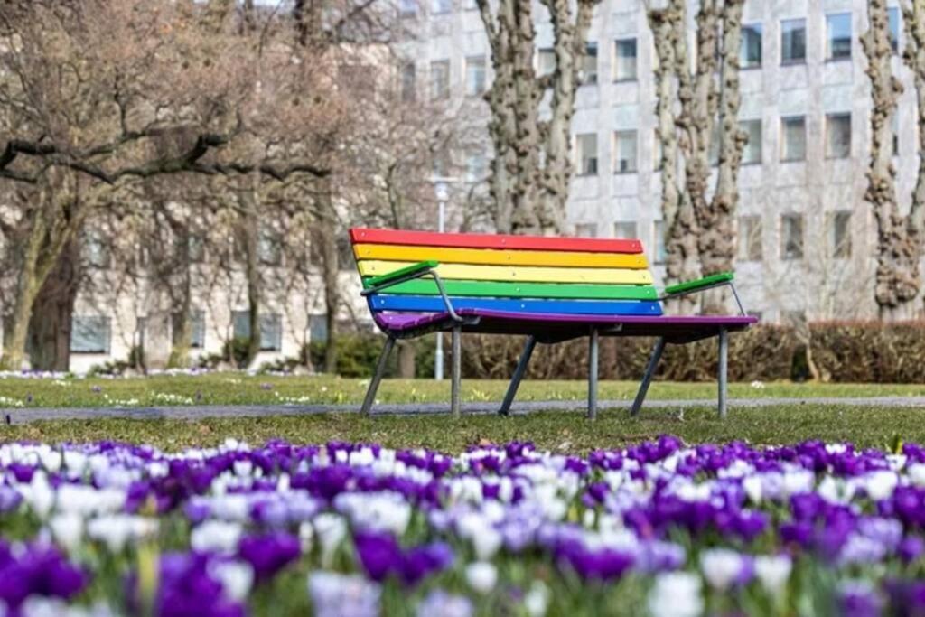 Bo Med Stil Og Udsigt Til Lystbadehavn Århus